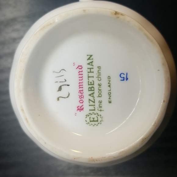 Elizabethan Fine Bone China Rosamund Cup & Saucer - Picture 9 of 13